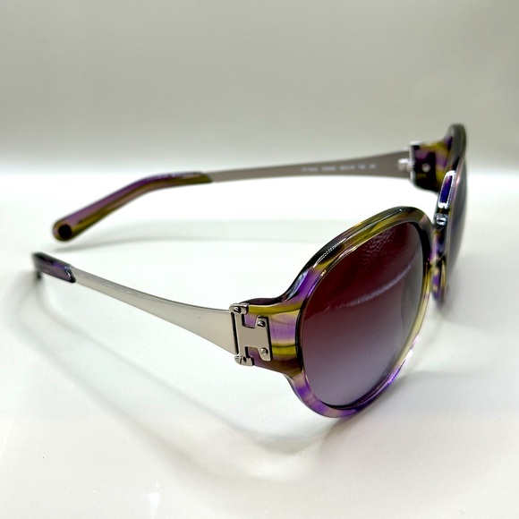 Tory Burch Sun Glasses in good condition - Picture 2 of 6